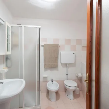 Casa Rita App 4 A Apartment Tremosine